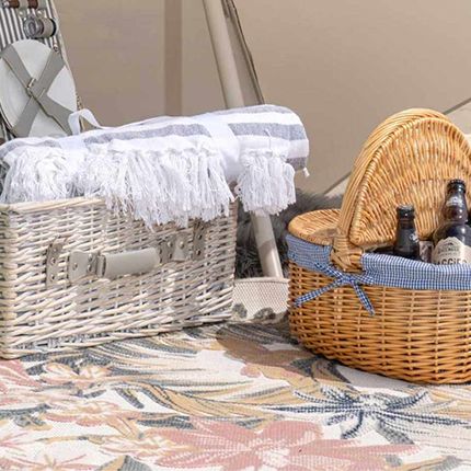 Can Outdoor Rugs Get Wet?