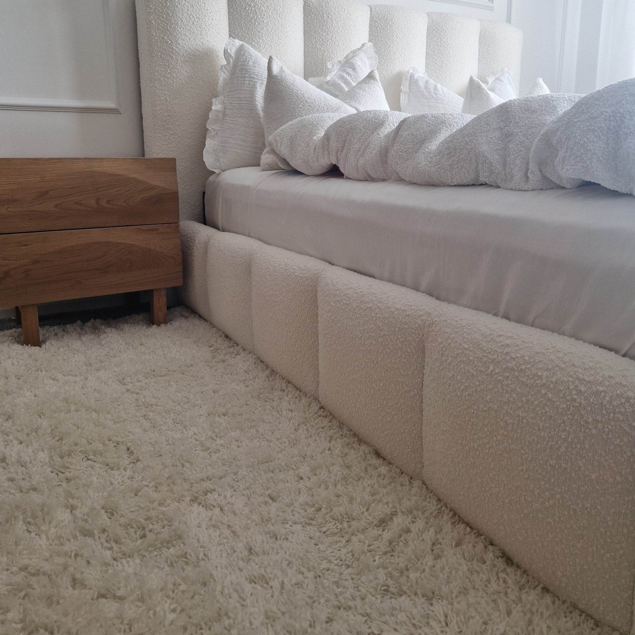 Soft Everyday Cream White Shaggy Rug