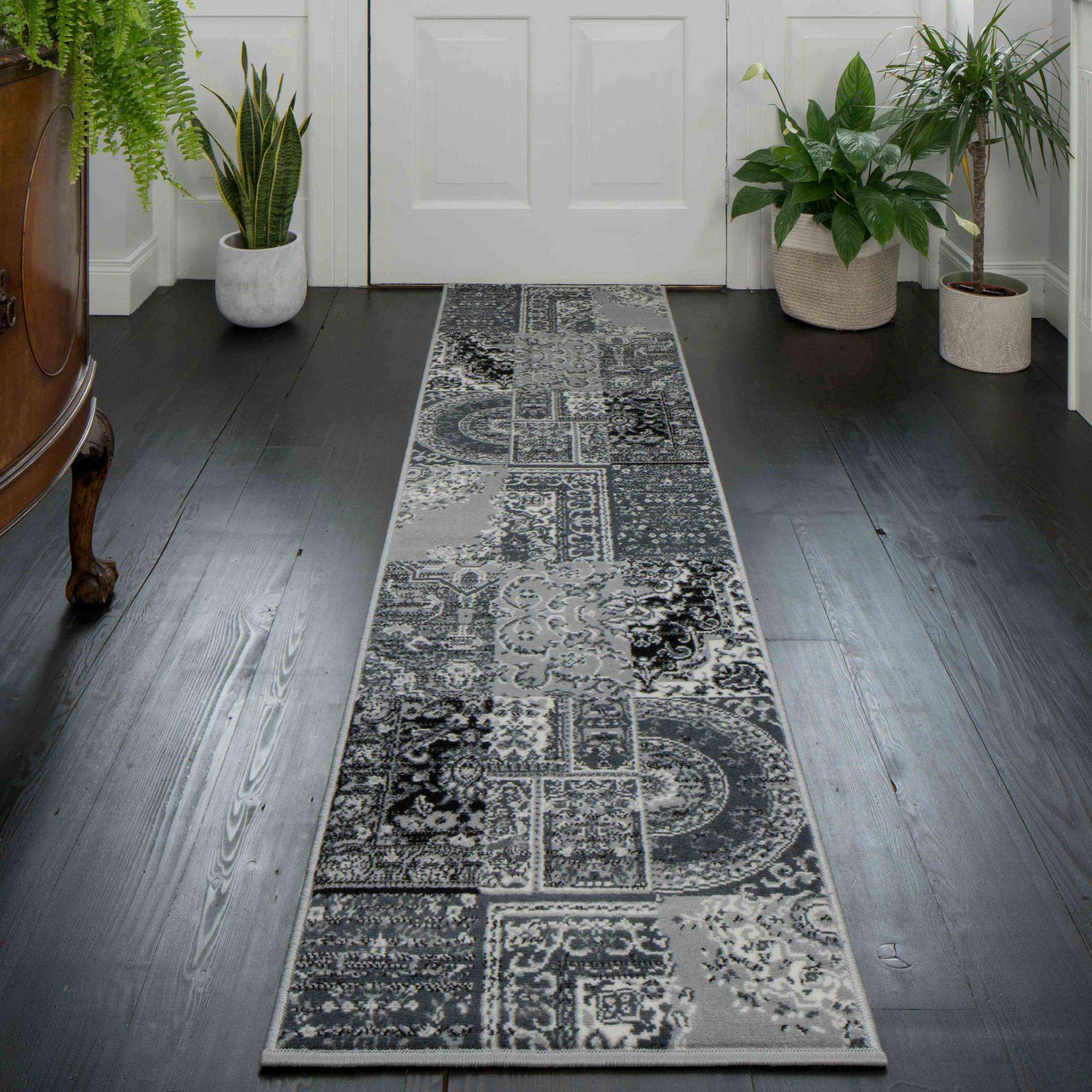 Black Grey Traditional Patchwork Living Room Rug