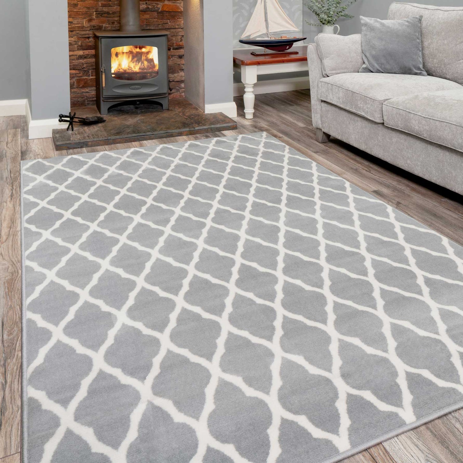 Extra Large Grey Trellis Rug