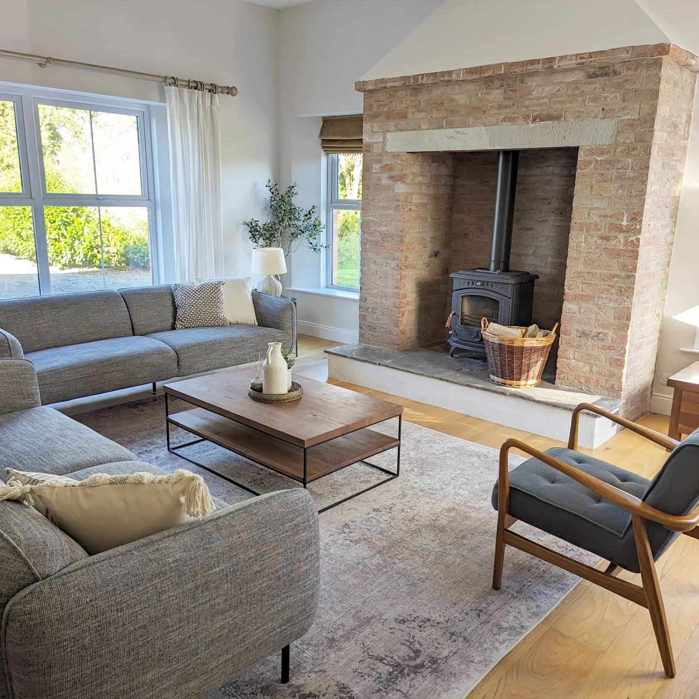 Flatwoven Washable Distressed Renaissance Grey Beige Rug - Fleur