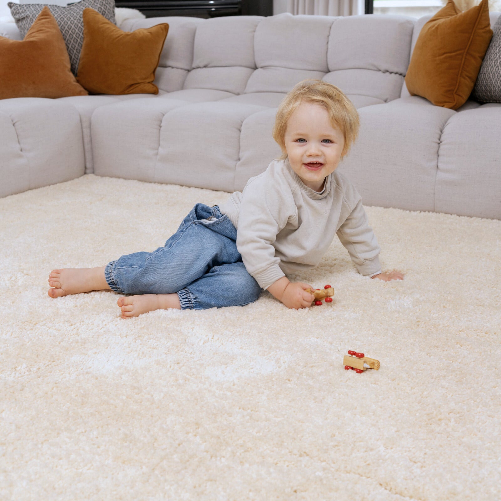 Premium Washable Shaggy Cream Rug