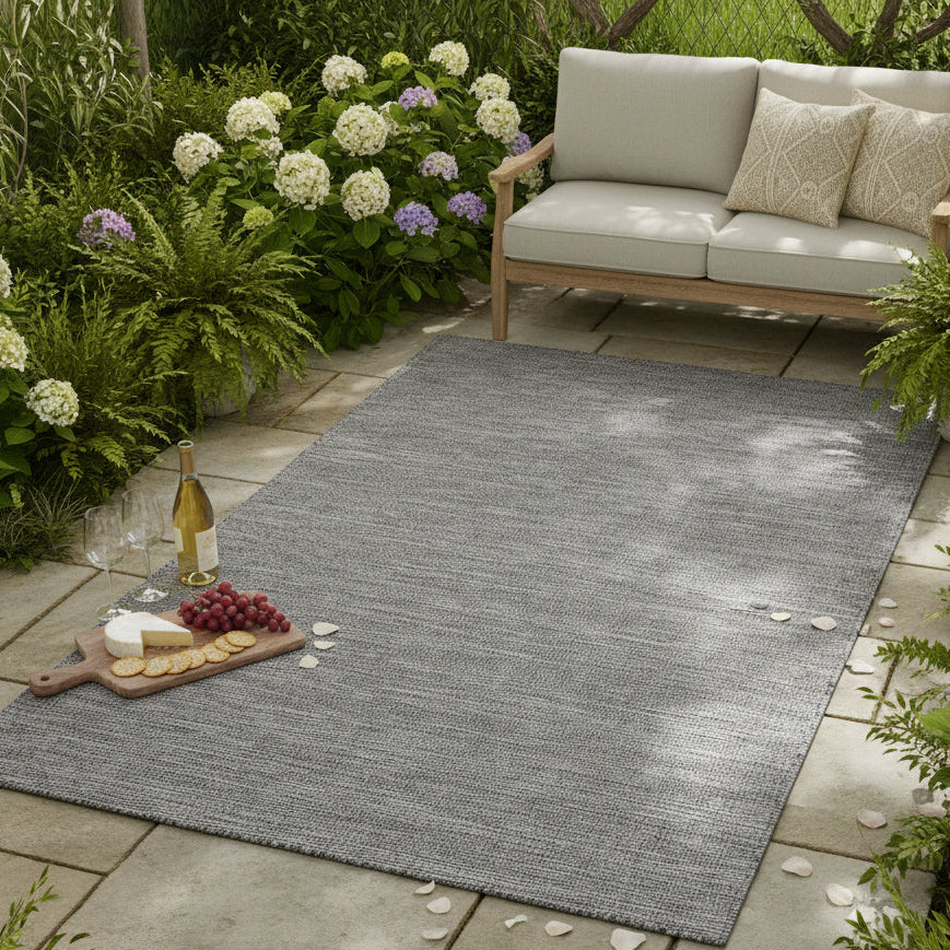 Mottled Silver Outdoor Rug - Patio