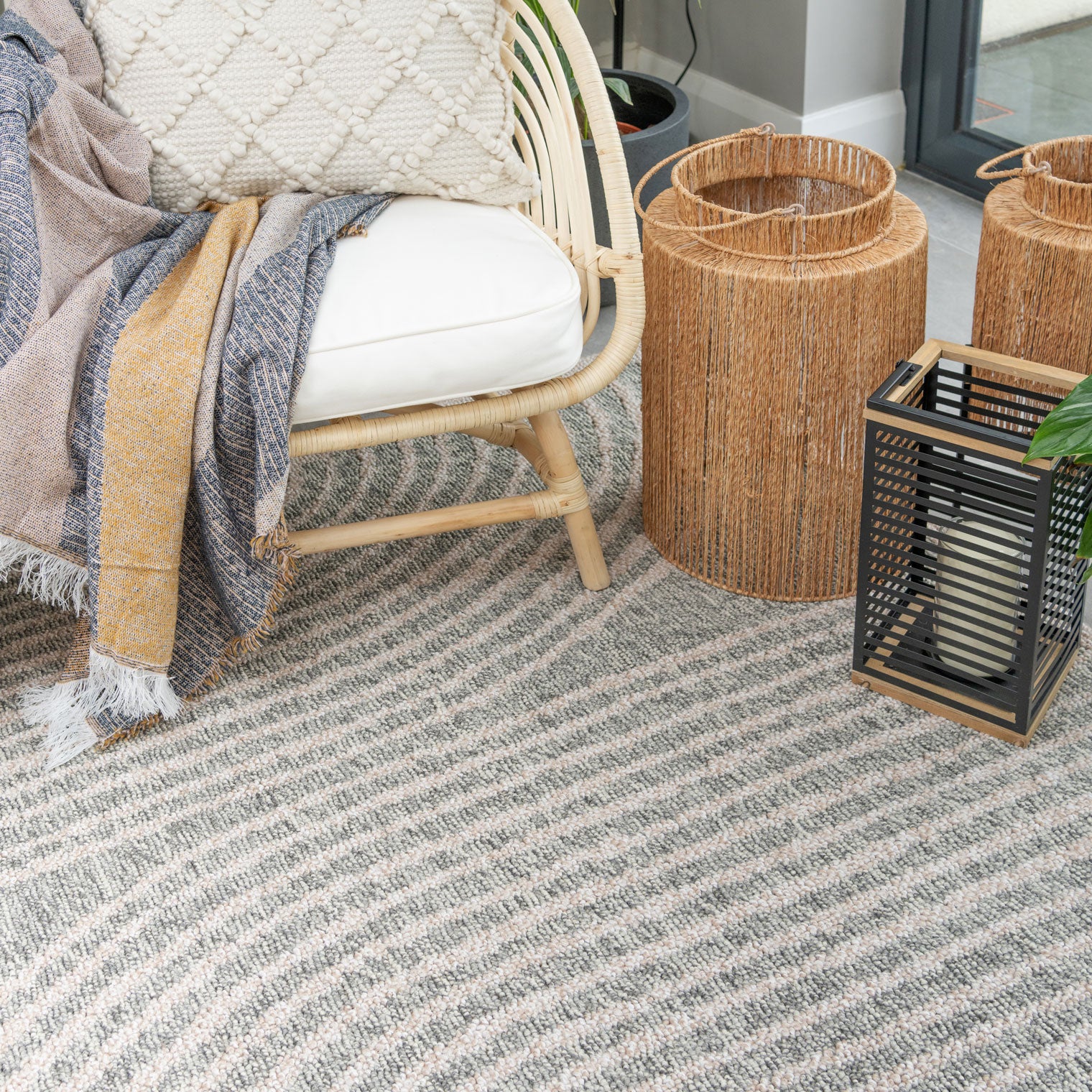 Abstract Grey Outdoor Rug - Reine
