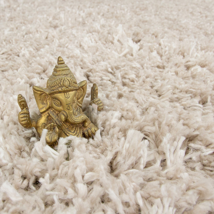 Super Soft Luxury Light Beige Shaggy Rug