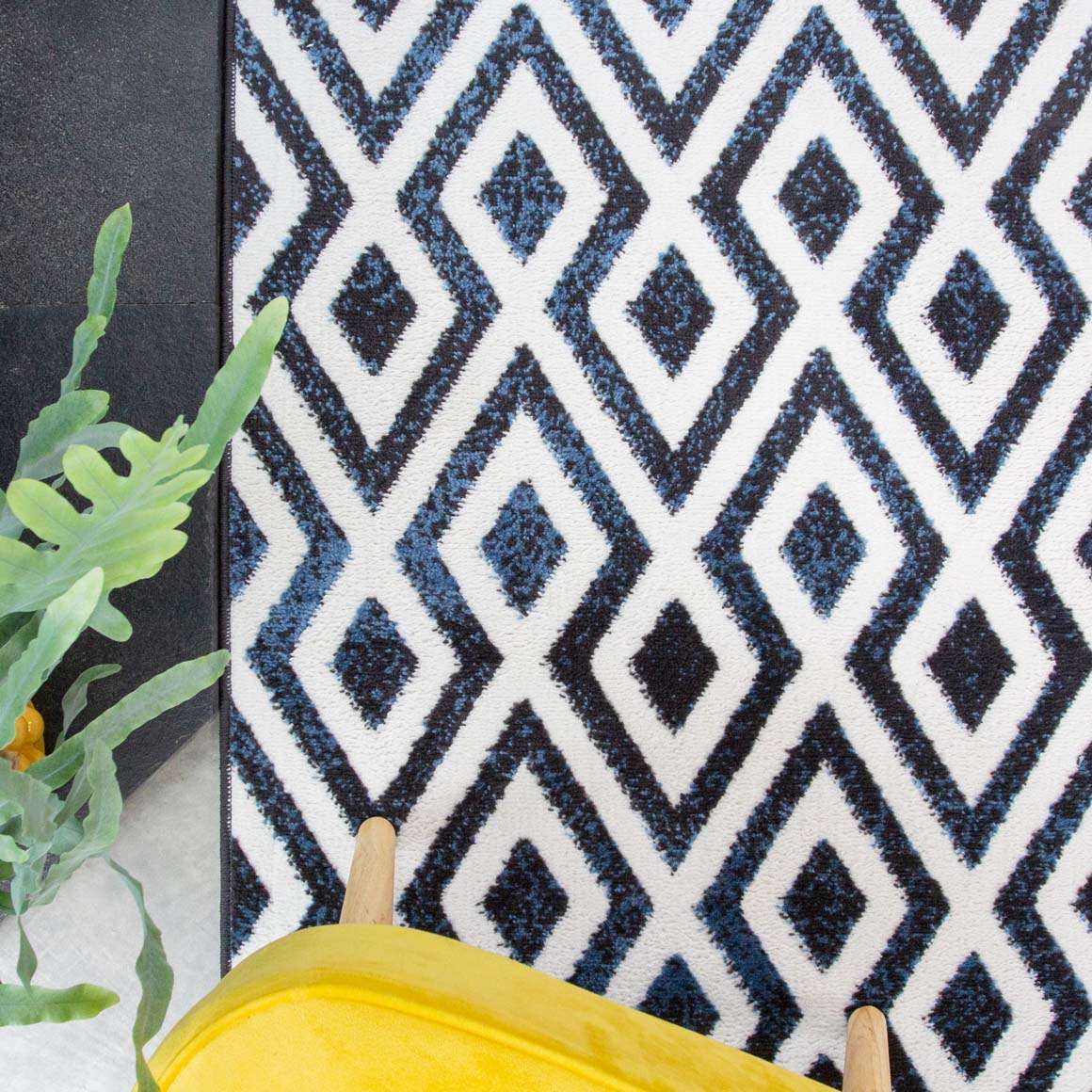 Geometric Blue Ombre Living Room Rug