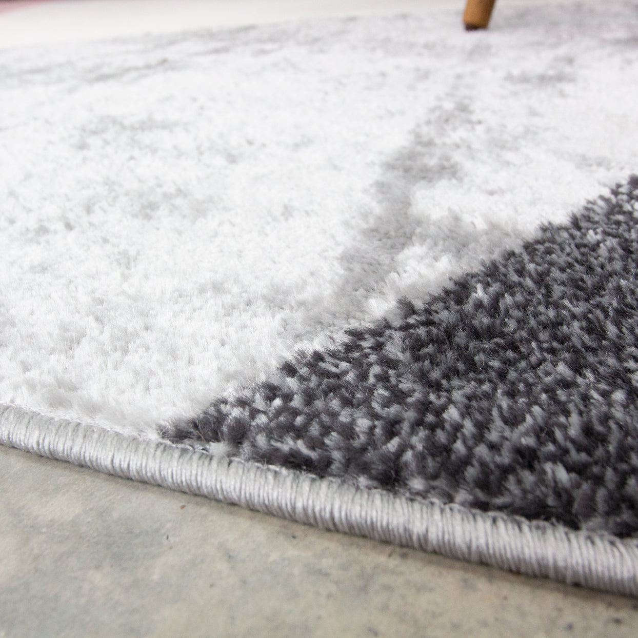 Pink Abstract Geometric Living Room Rug - Moderno