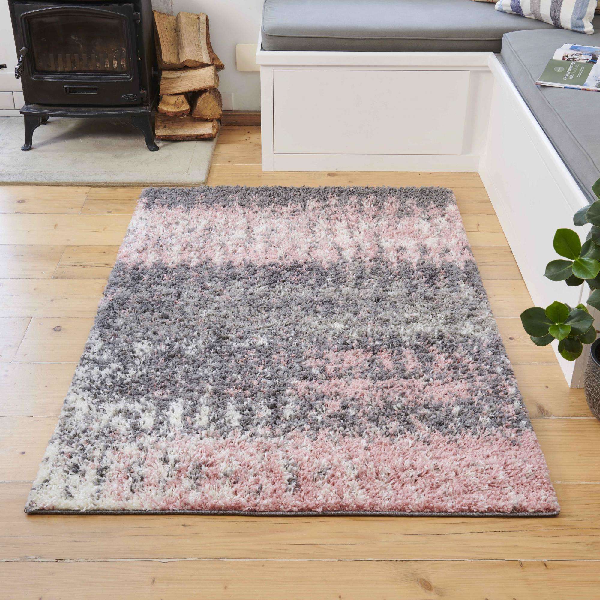 Blush Distressed Textured Shaggy Rug