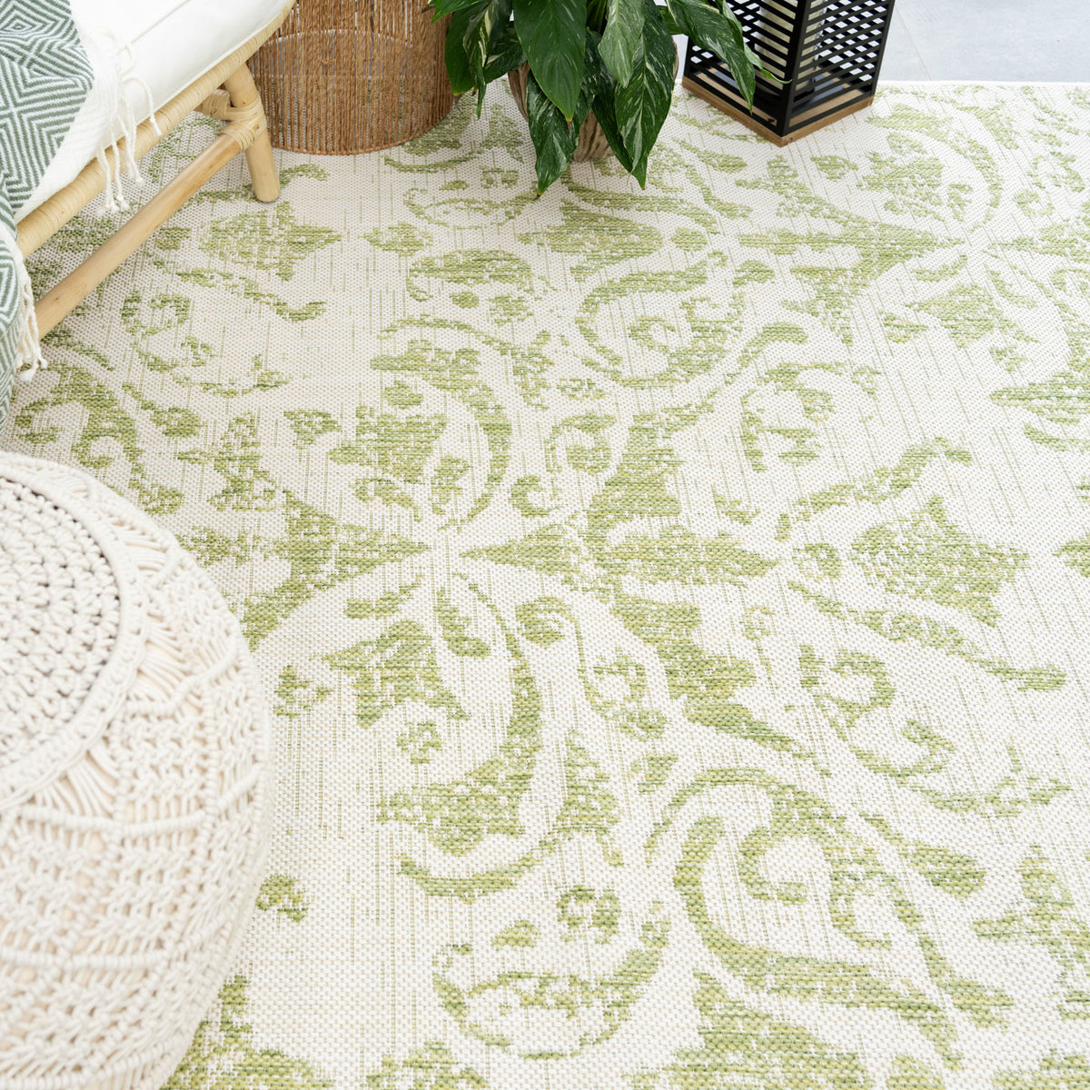 Green Floral Outdoor Rug - Lanark