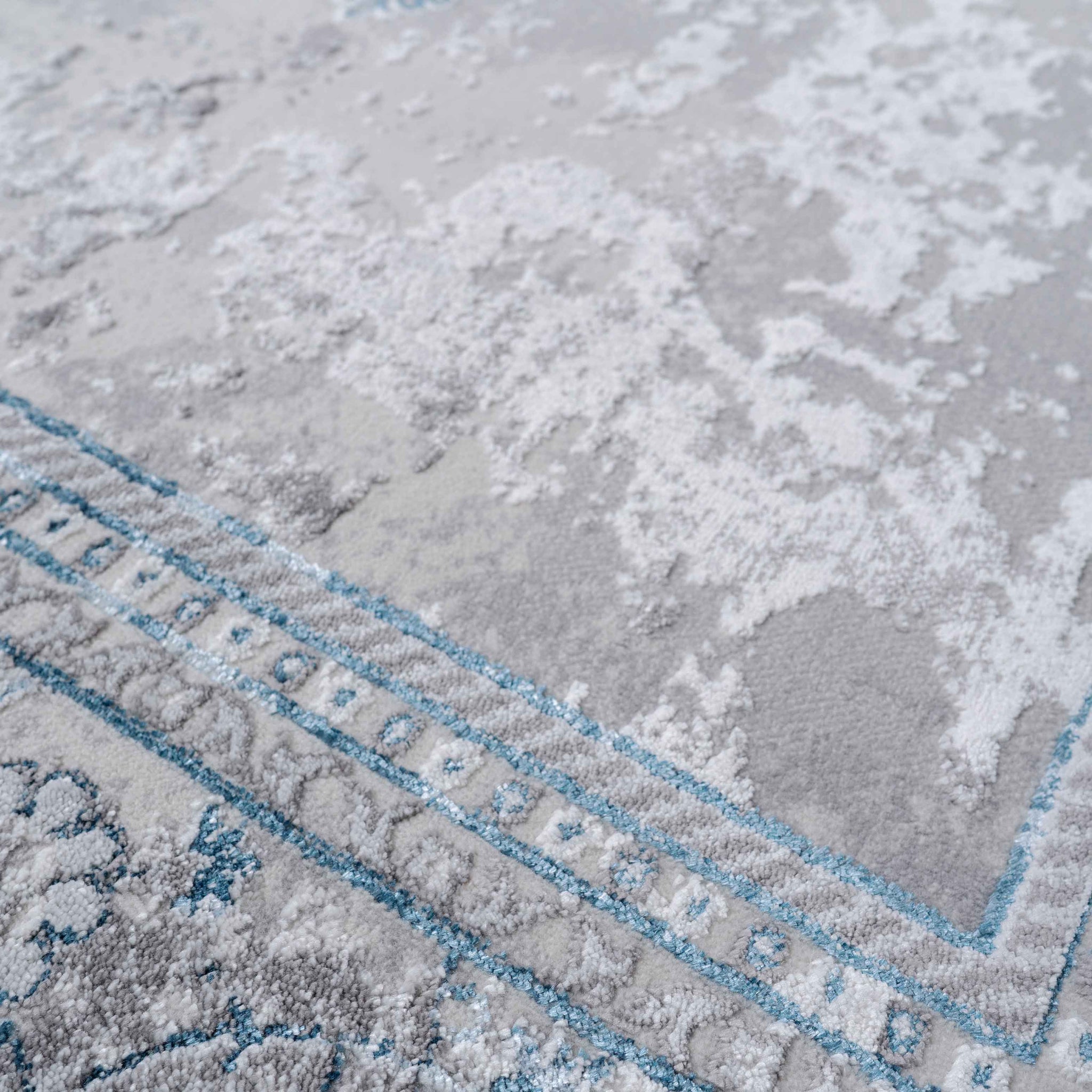 Blue Traditional Distressed Runner Rug