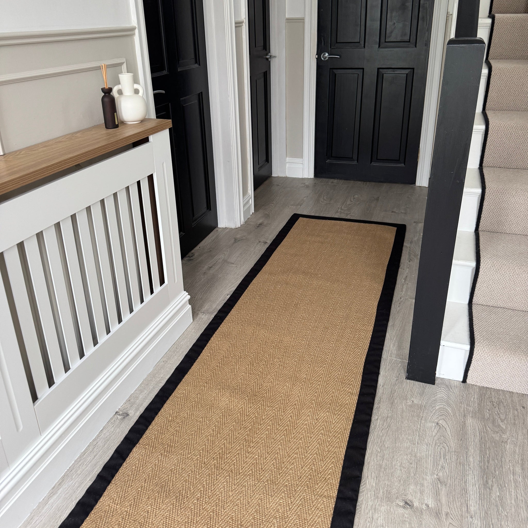 Black Border Jute Runner Rug - Juliette Black