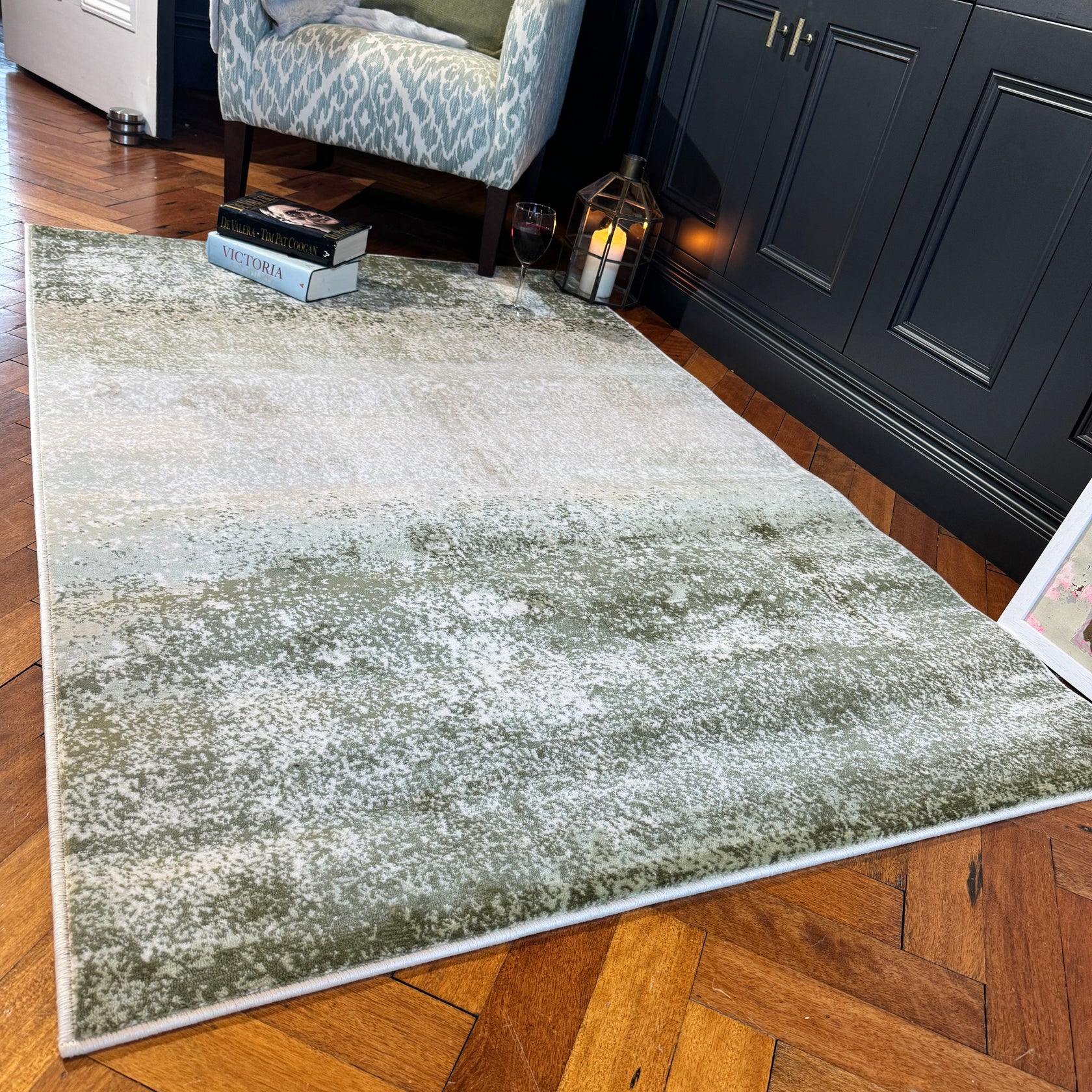 Earthy Green Abstract Rug - Barrow | Living Room Rugs | Kukoon Rugs Online