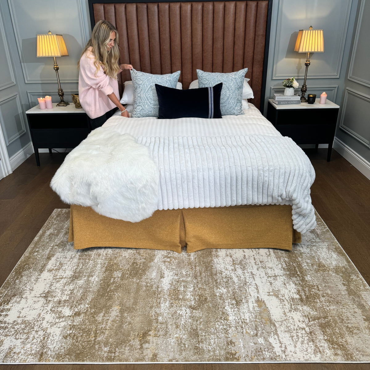 Distressed Beige Living Room Area Rug - Monroe