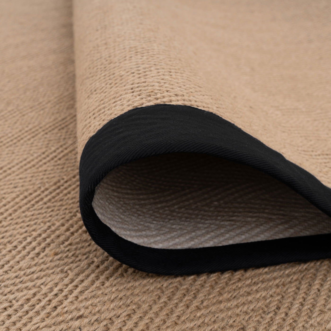 Border Joint Rug Black Border Jute Rug - Juliette Black | Living Room Rugs | Kukoon Rugs ...
