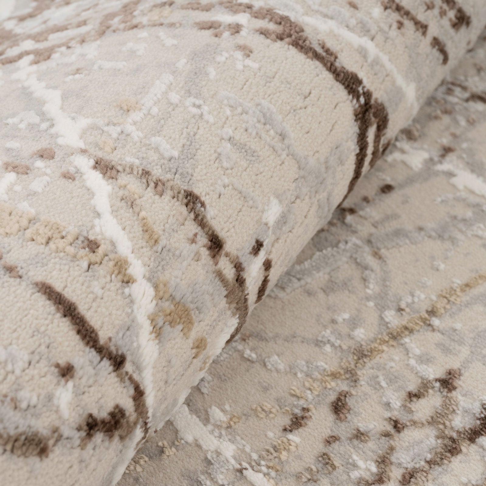 Marble Effect Lustre Rug - Ori