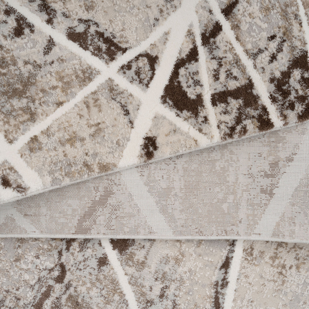 Soft Beige Geometric Rug - Valo