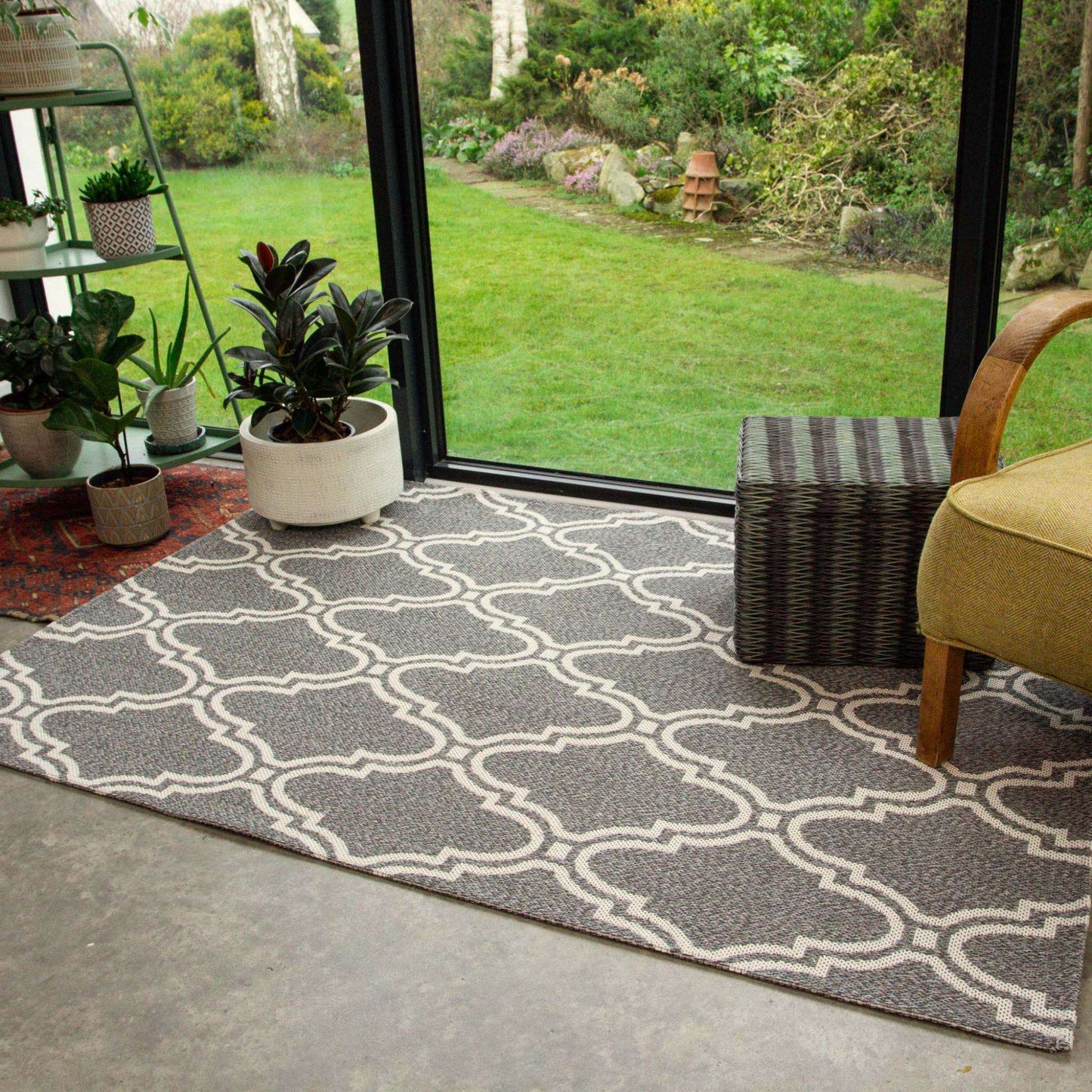 Grey Trellis Woven Sustainable Recycled Cotton Rug