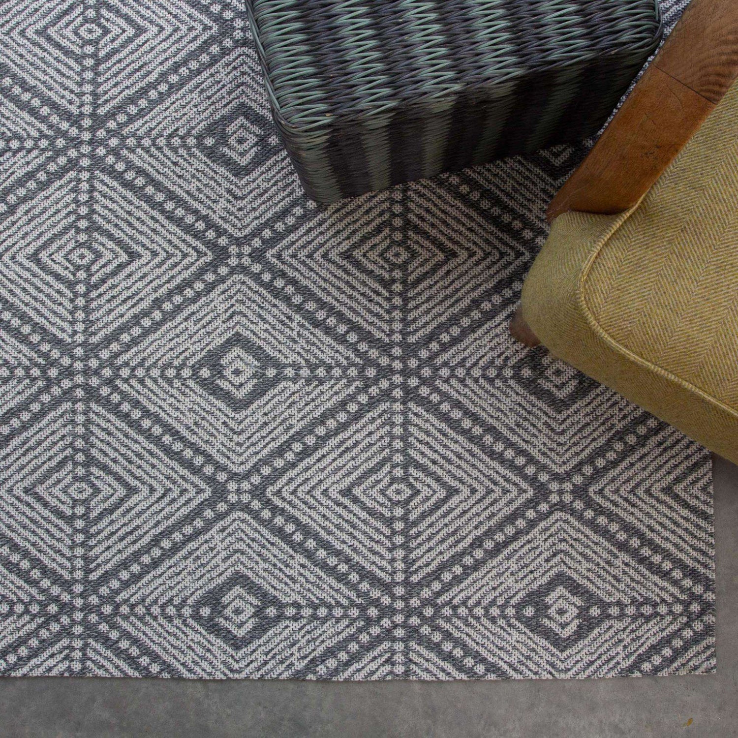 Grey Diamond Woven Sustainable Recycled Cotton Rug