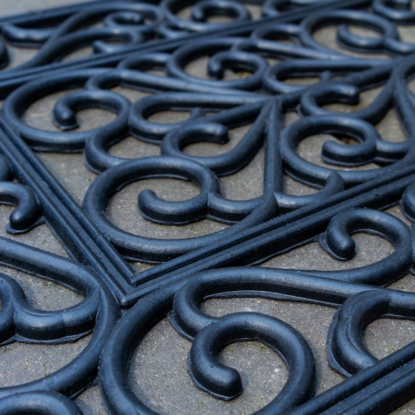 Long Ornate Iron Border Rubber Doormat