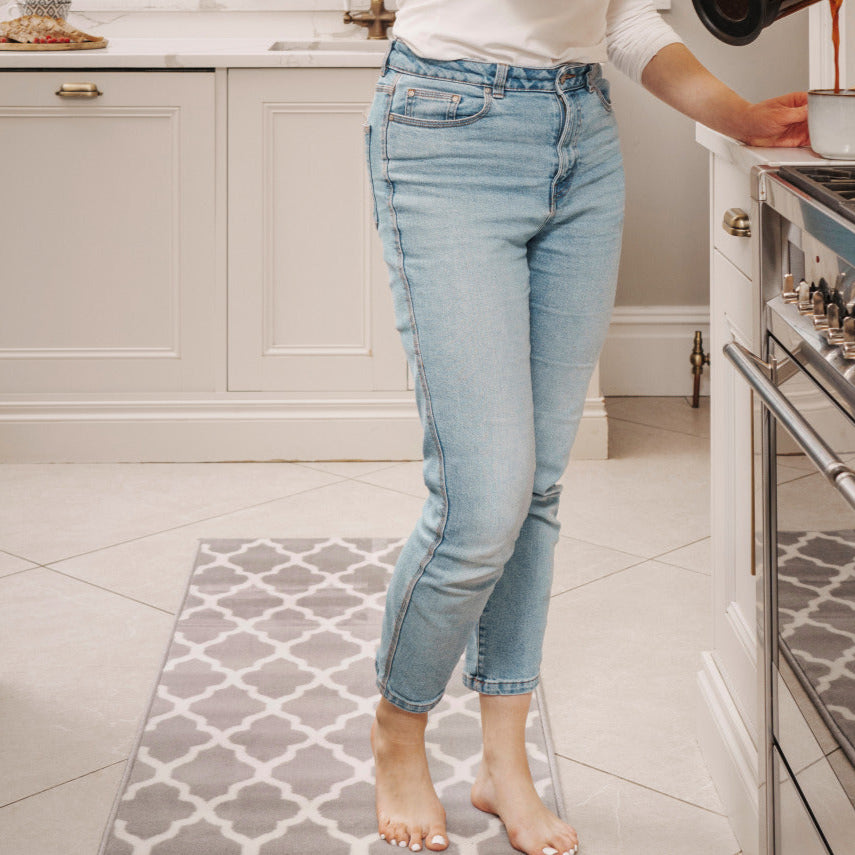 Trellis Grey Runner Rug