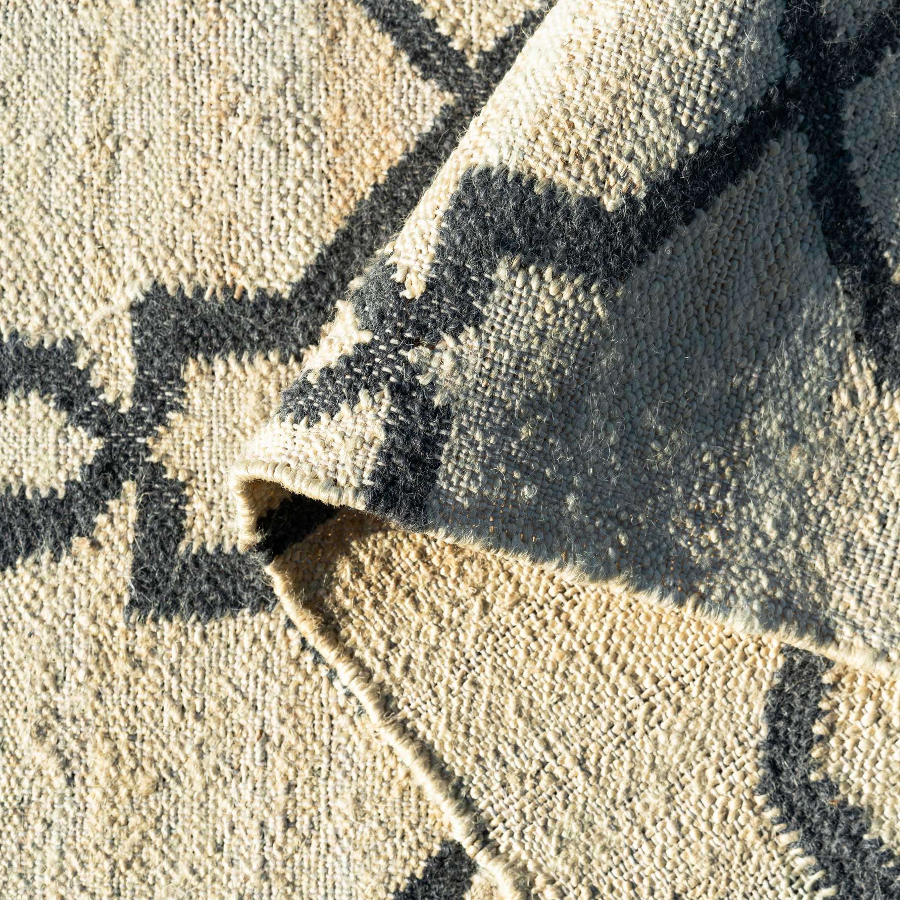 Cream Trellis Natural Jute Area Rug