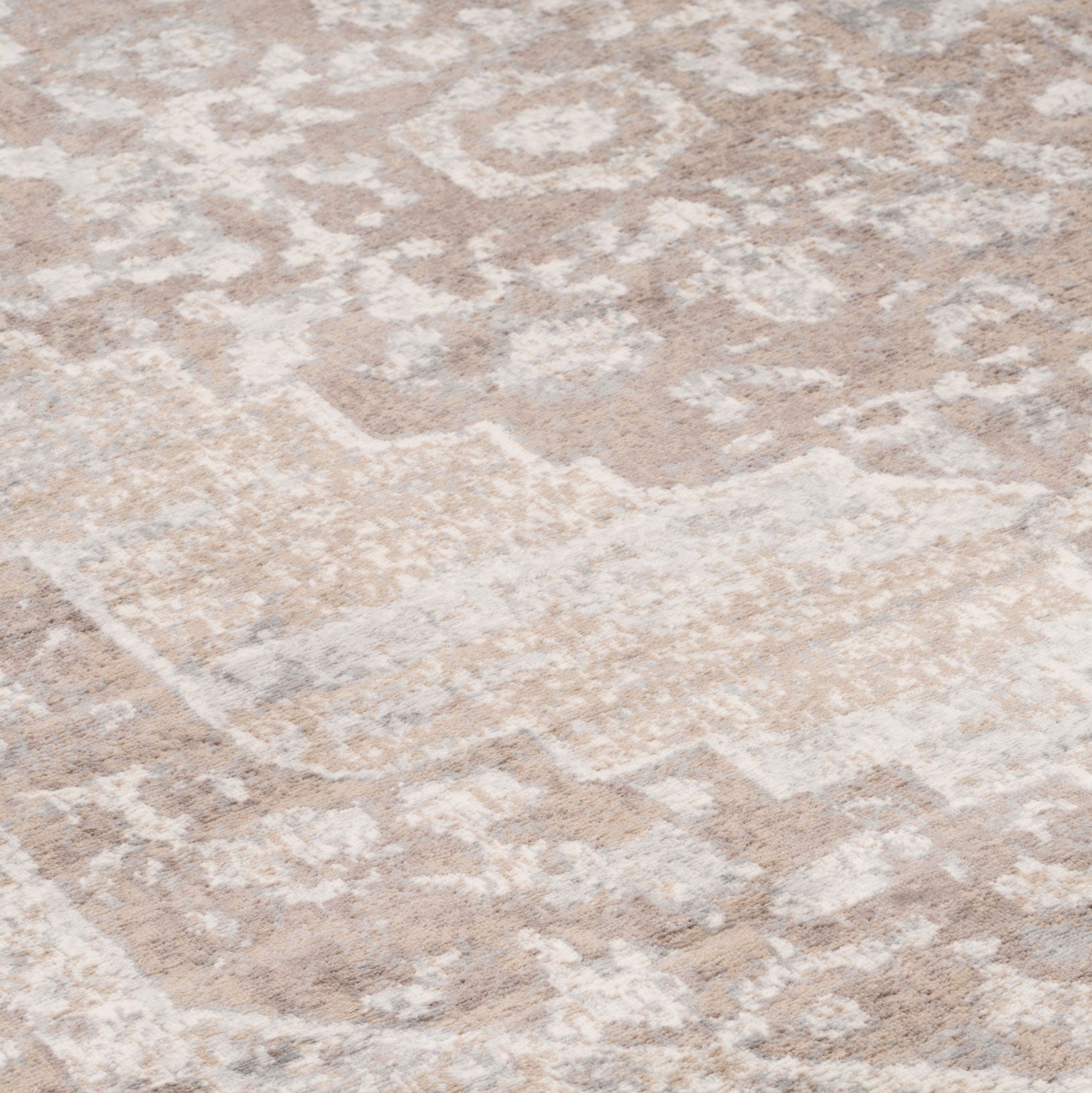 Traditional Distressed Beige Runner Rug