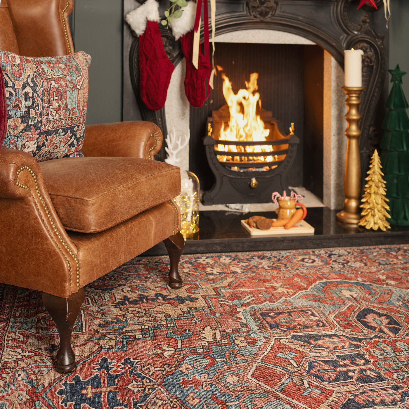 Flatwoven Washable Red Distressed Traditional Rug - Savanna | Living ...