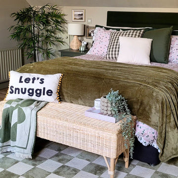 Green Retro Checkerboard Rug - Maze