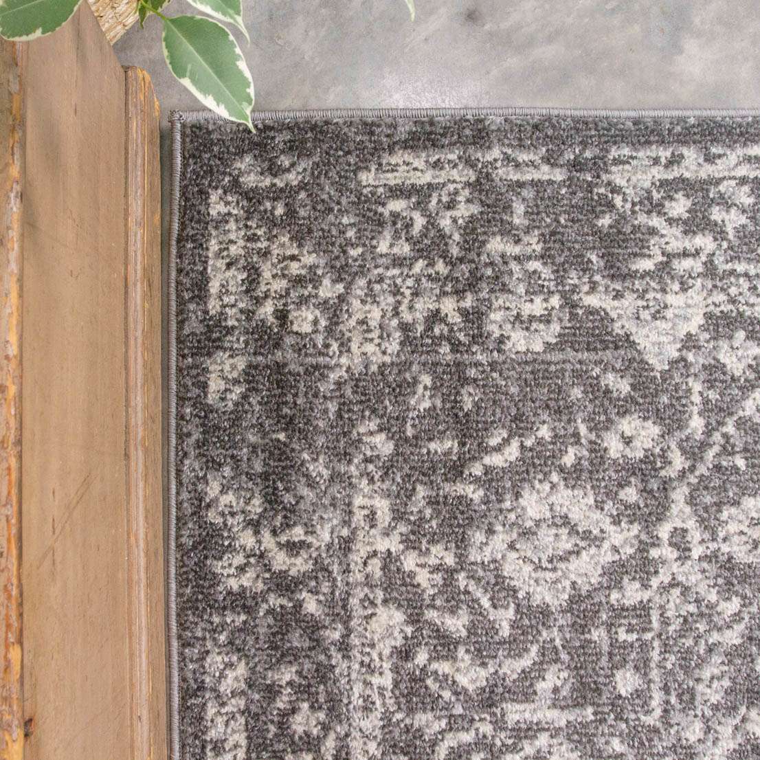 Grey Distressed Traditional Rug