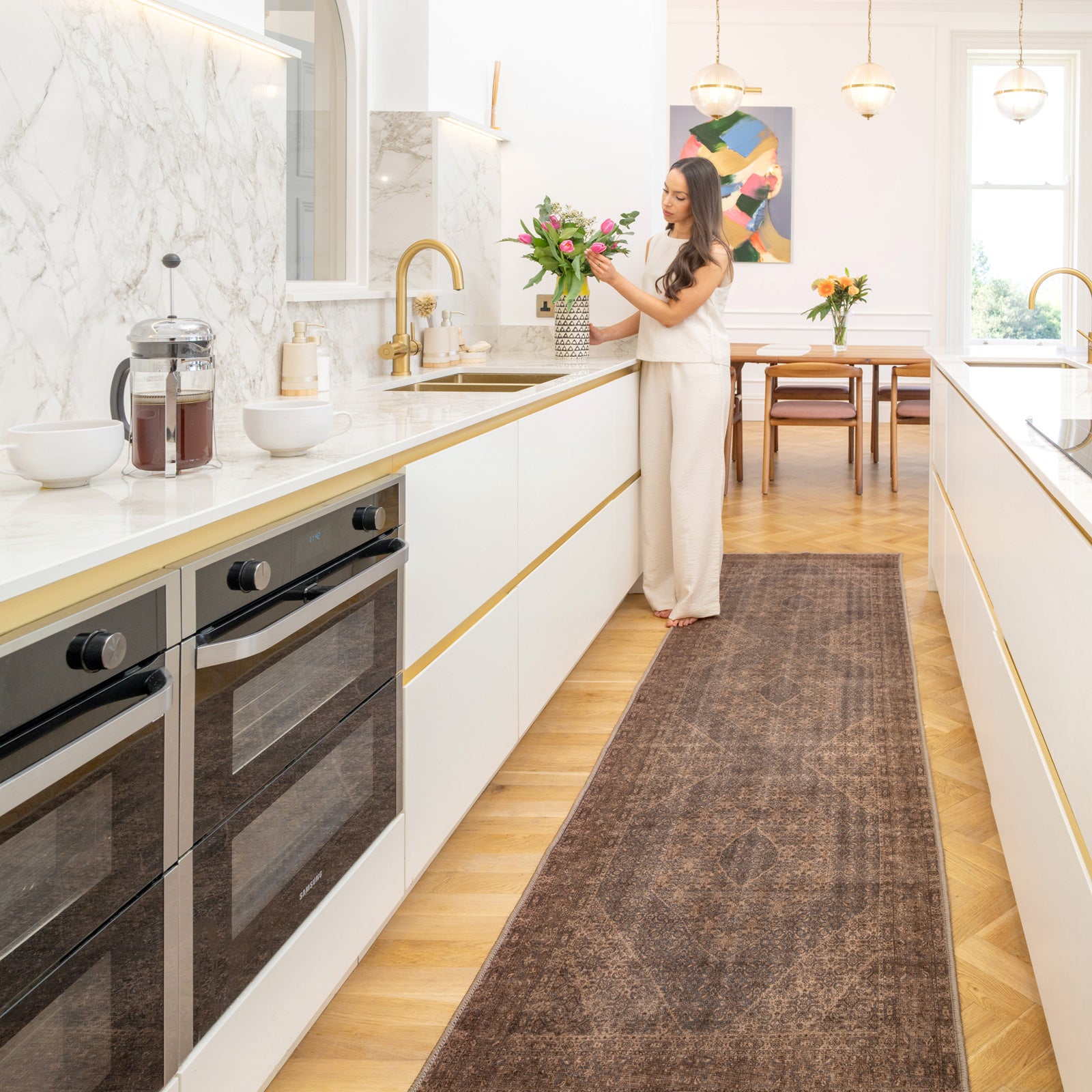 Soft Washable Brown Traditional Rug - Mabel