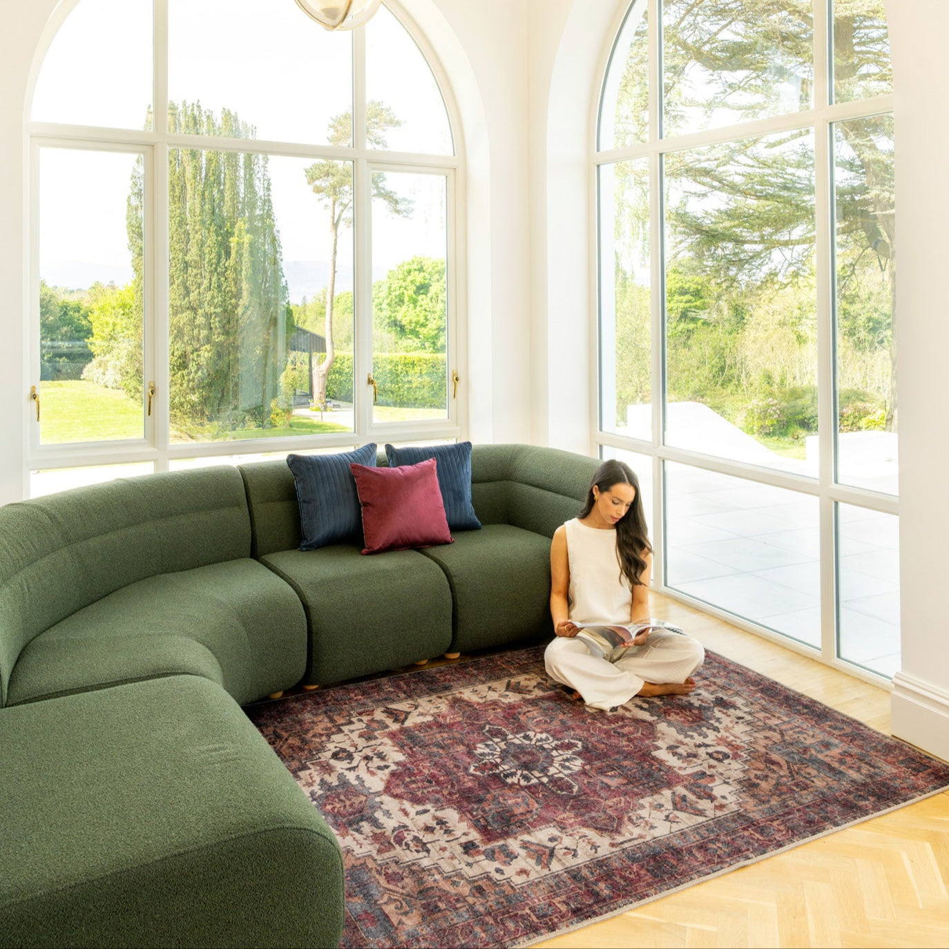 Soft Washable Traditional Burgundy Rug - Rubyana