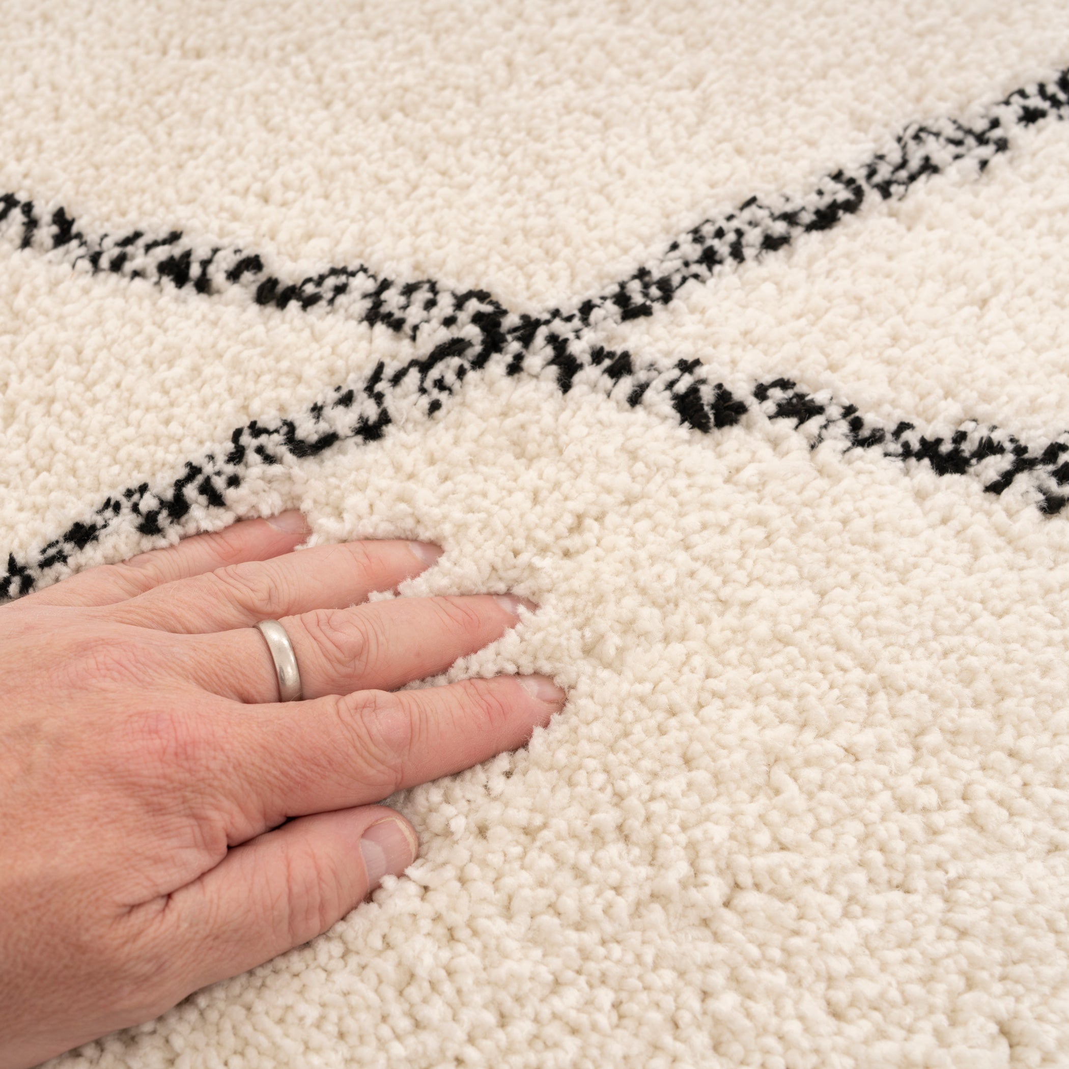 Soft Washable Moroccan Shaggy Rug - Zina | Living Room Rugs