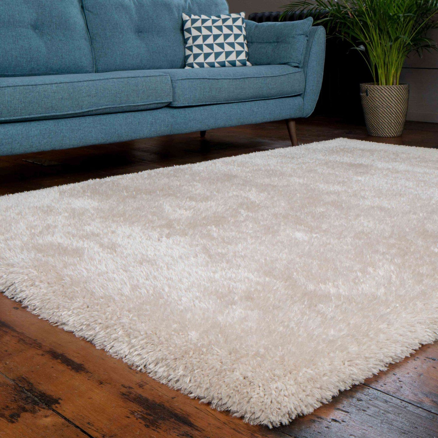 Deluxe Thick Soft Beige Shaggy Living Room Rug