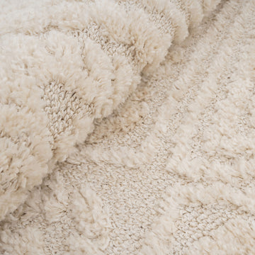 Warm White Tufted Diamond Rug - Elino