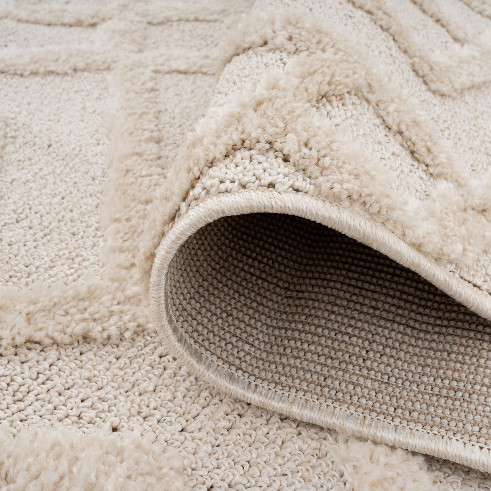 Warm White Interlocking Rug - Sade