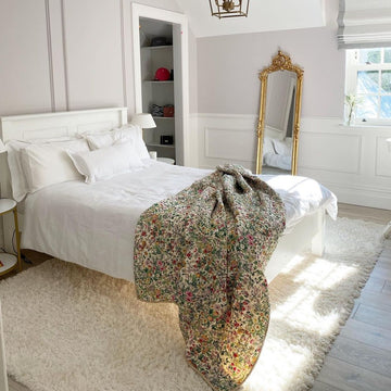 Super Soft Luxury Cream White Shaggy Rug