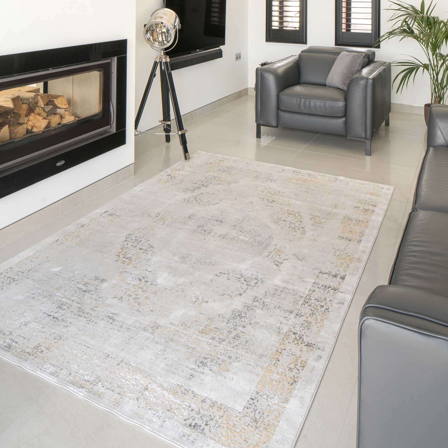 Traditional Grey Medallion Living Room Rug