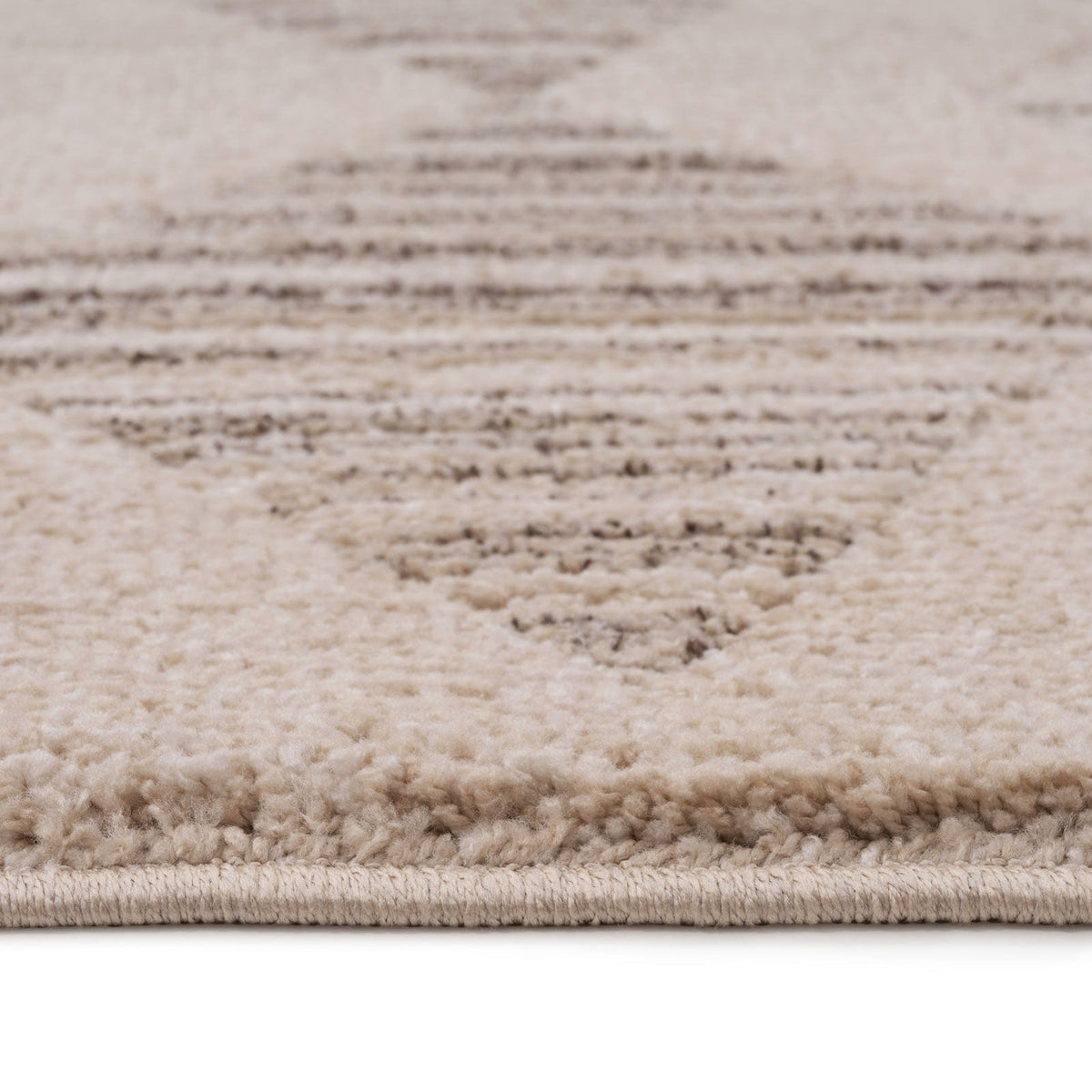 Neutral Diamond Pattern Runner Rug