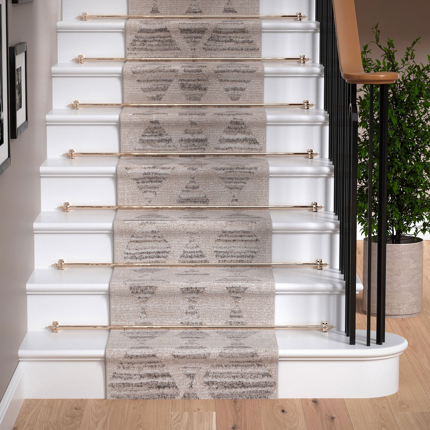 Neutral Diamond Pattern Stair Carpet