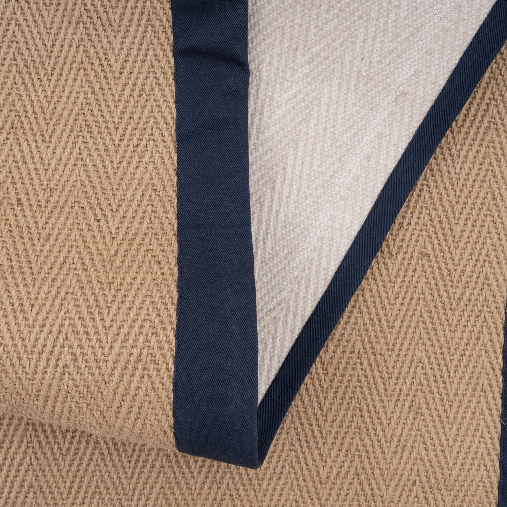 Navy Border Jute Rug - Juliette Navy