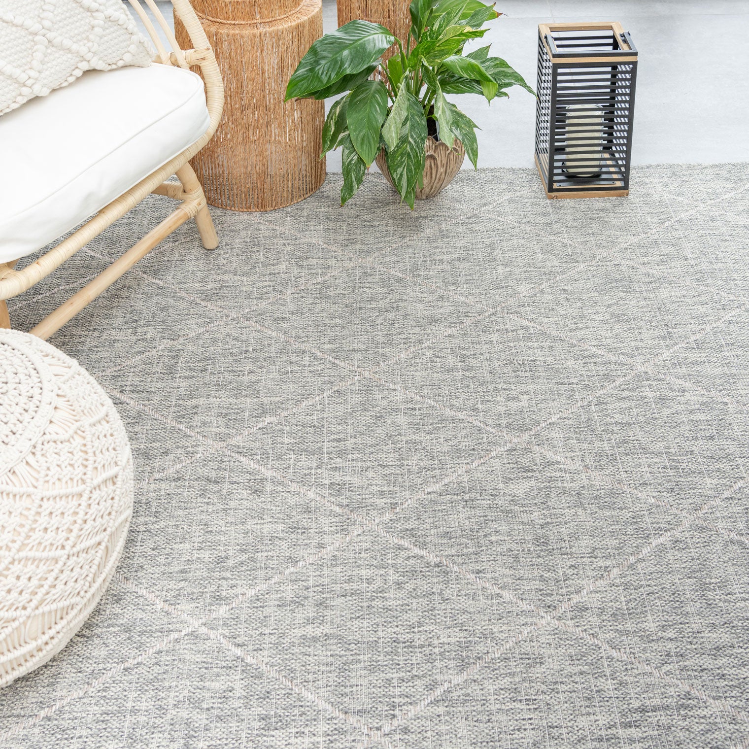 Neutral Trellis Living Room Rug - Mahoni