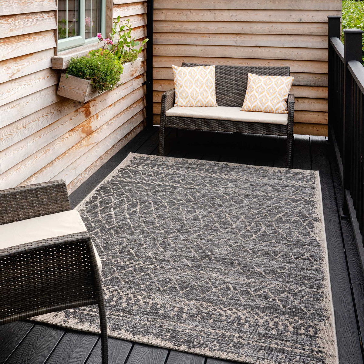 Scandi Grey Outdoor Rug - Pavillion