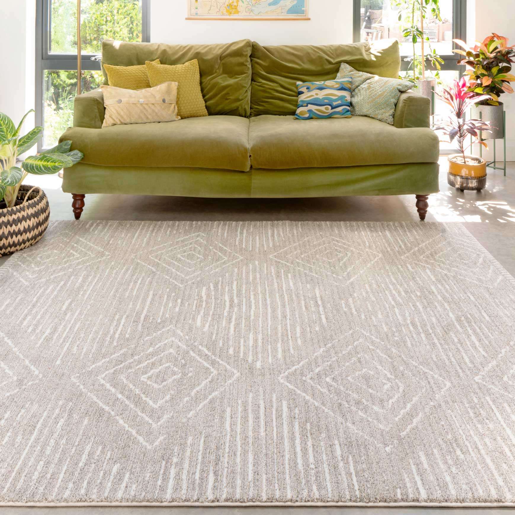 Cosy Soft Diamond Beige Moroccan Berber Bedroom Rug