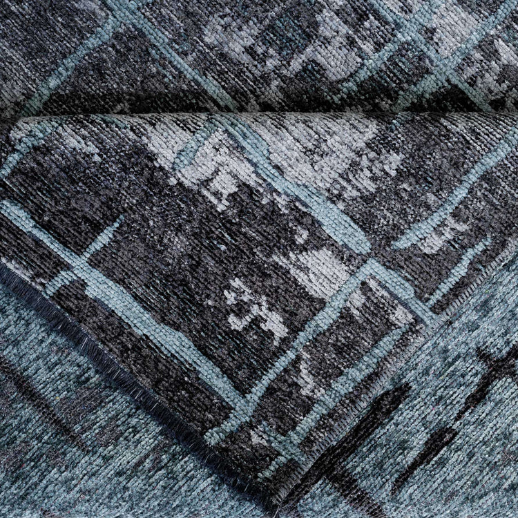 Reversible Distressed Dark Grey Area Rug