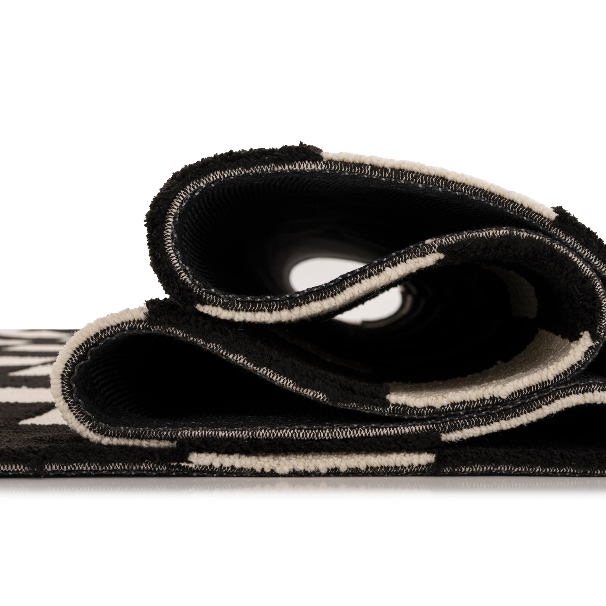 Black Retro Checkerboard Rug - Ebony