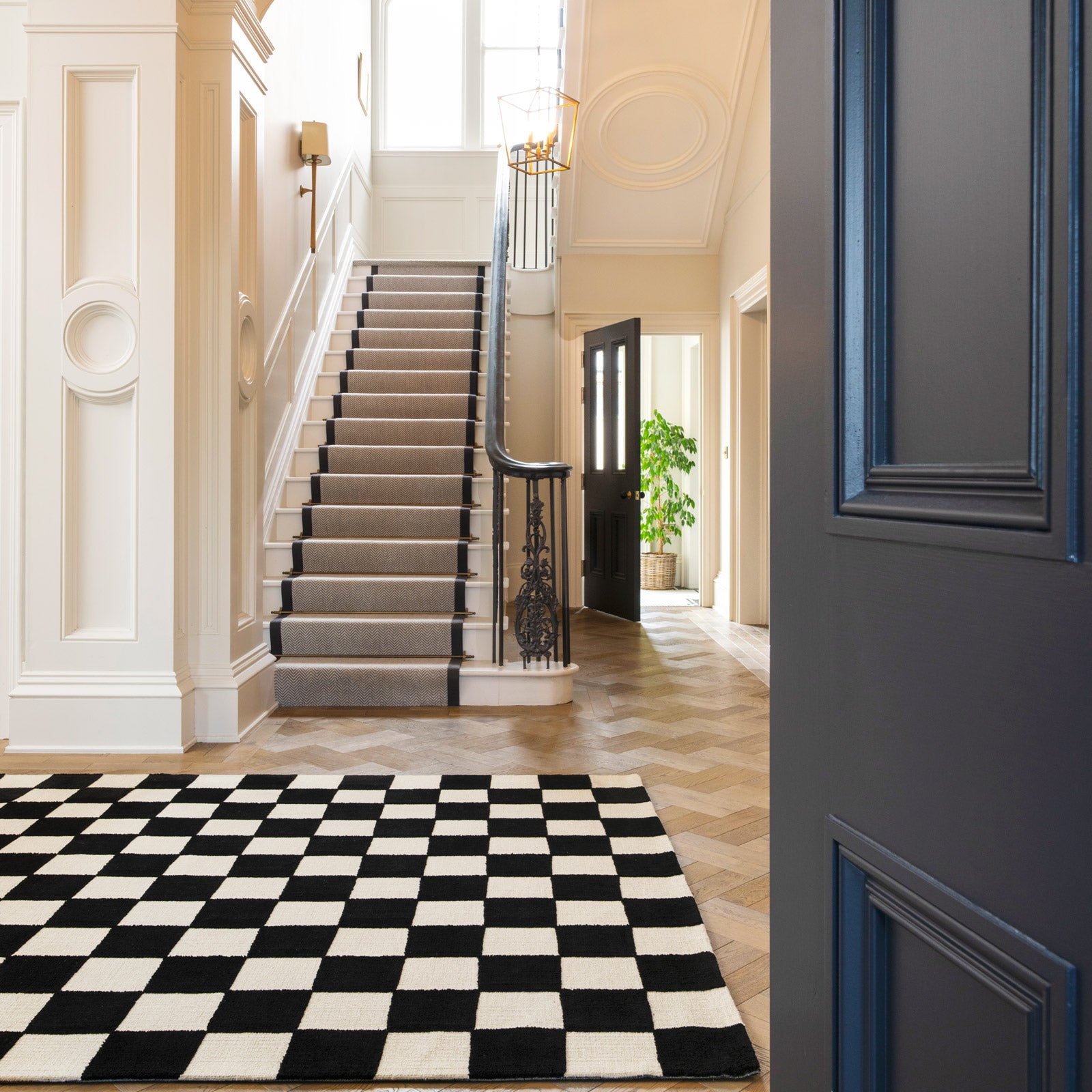 Black Retro Checkerboard Rug - Ebony