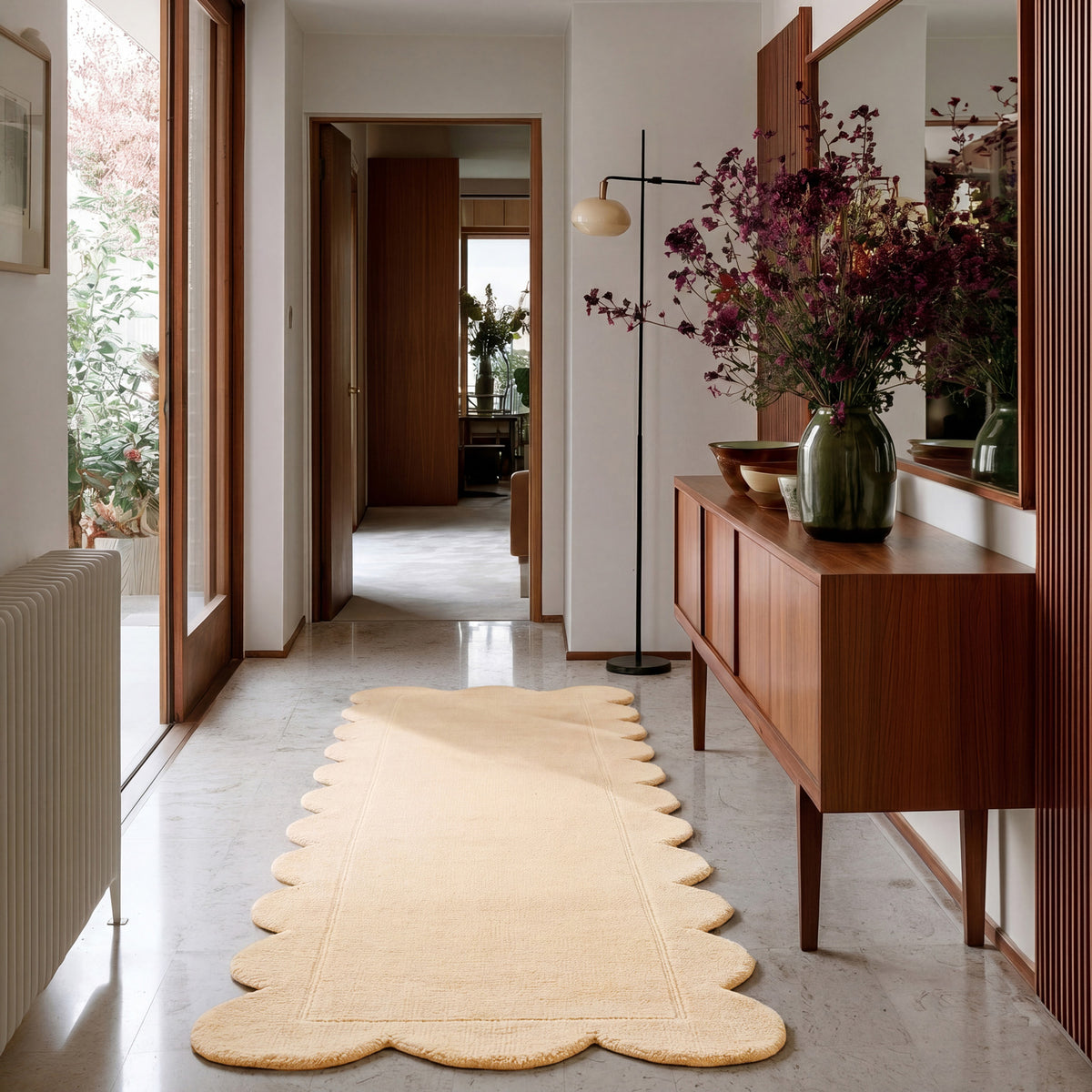 Beige Scalloped Border Runner Rug - Maren