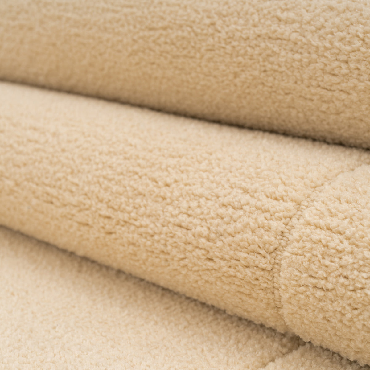 Beige Scalloped Border Runner Rug - Maren