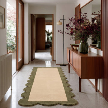 Earthy Green Scalloped Border Runner Rug - Sora