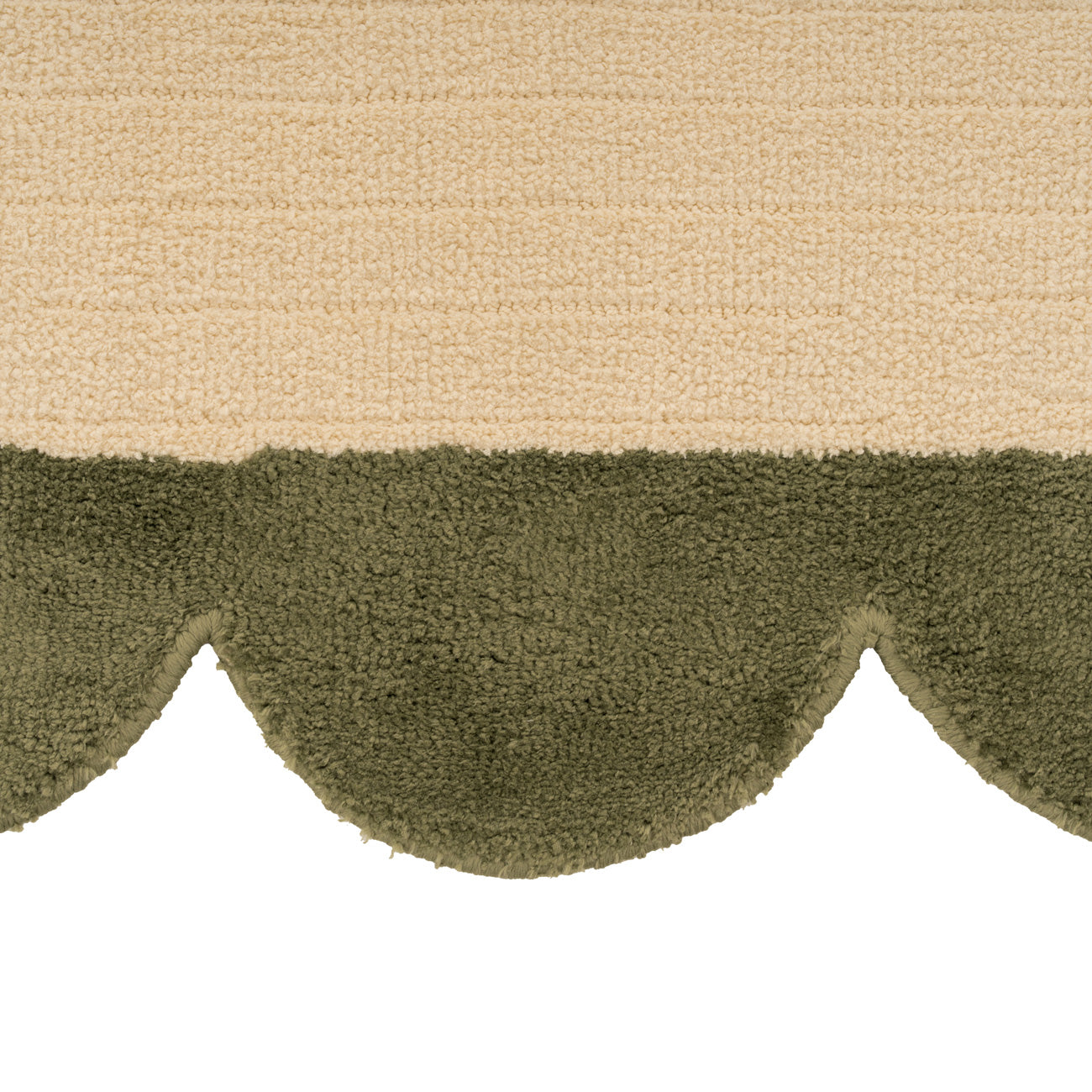 Earthy Green Scalloped Border Runner Rug - Sora